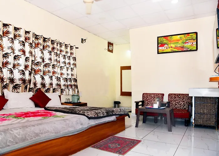 Samarth Home\'Stay