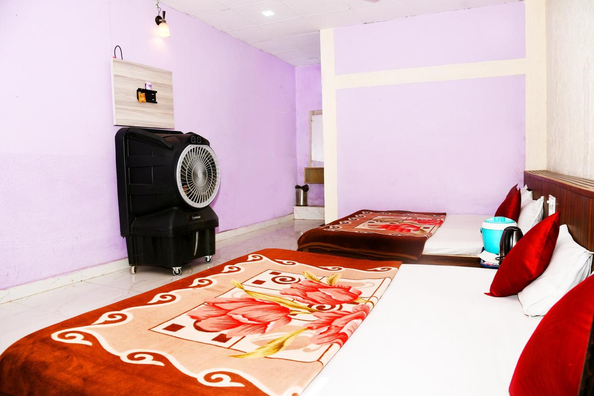 Samarth Home'stay Homestay *